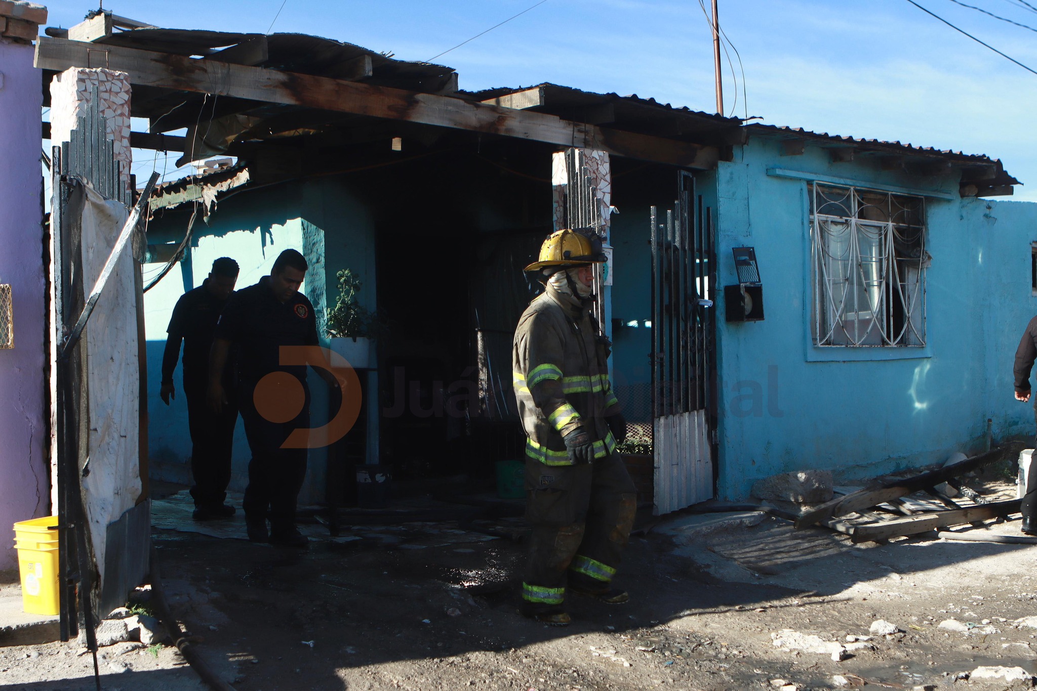 Incendio consume casa en la colonia Revolución Mexicana - Juárez Digital