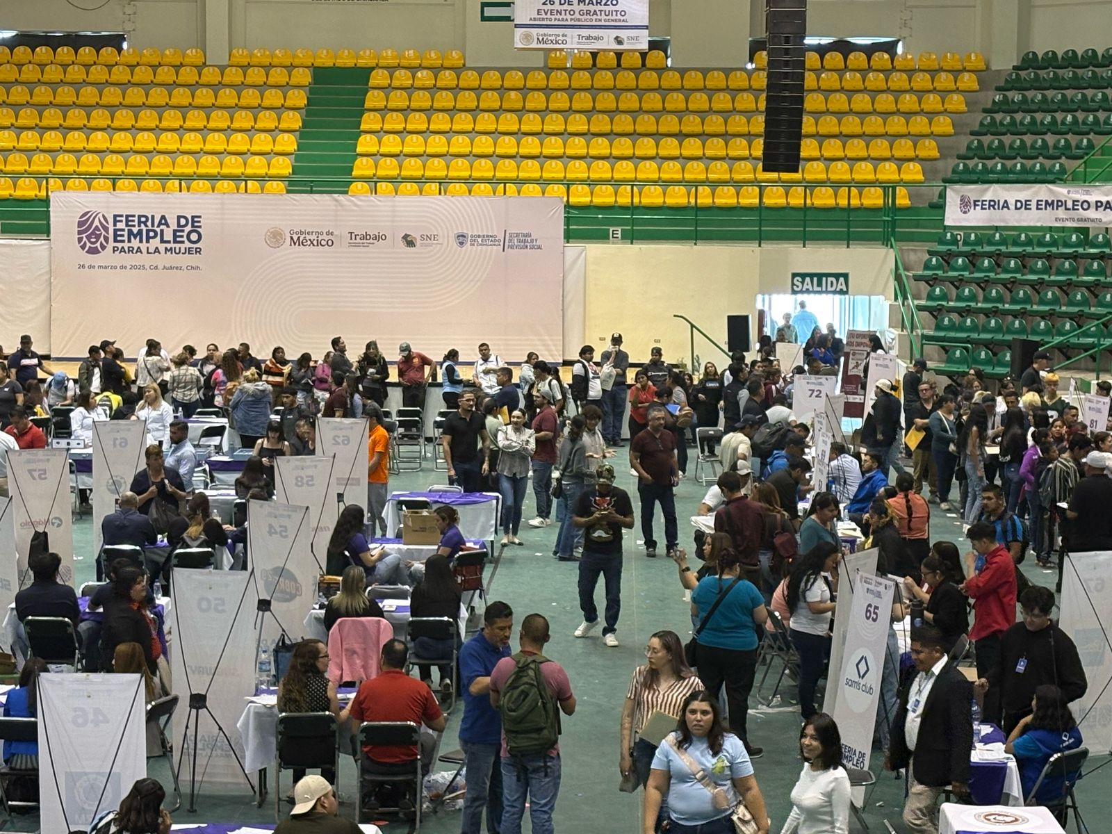 Feria del Empleo para la Mujer: Más de 6 mil asistentes buscando ...