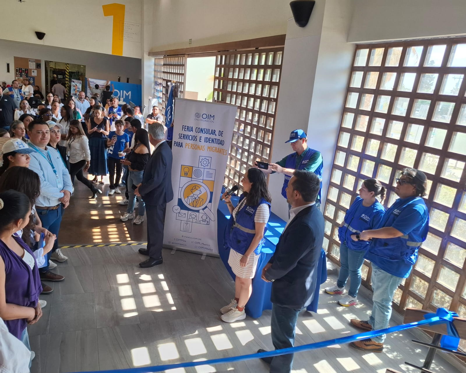 Inauguran feria de servicios para personas migrantes - Juárez Digital
